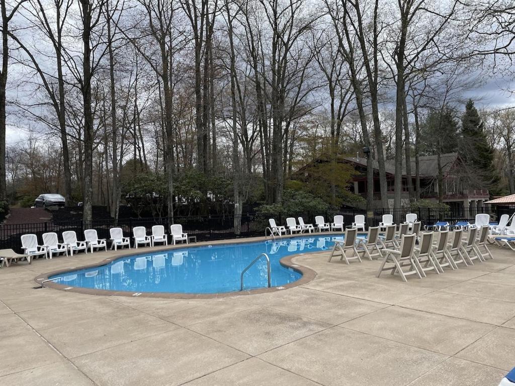 Beautiful Lake Harmony Townhouse At Big Boulder Lake And Ski Area المظهر الخارجي الصورة